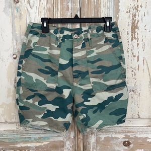 NEW Mother The Shaker Chop Camo Shirt size 27